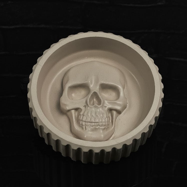 Concrete Skull Ashtray – Gothic Home Decor